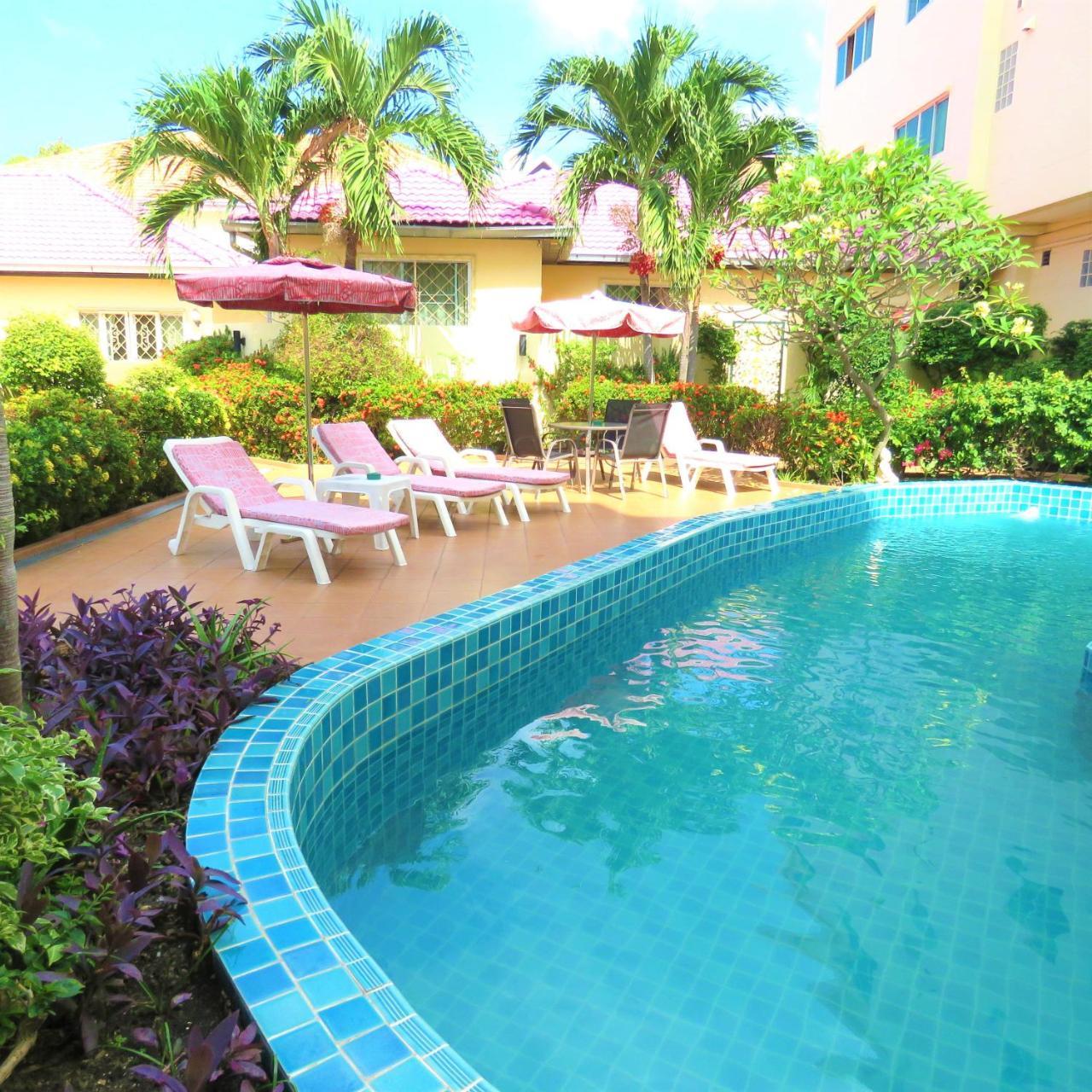 Butterfly Garden Boutique Residences Large Luxury Apts And Villas A Lifetsyle Destination By Neang, Everything You Need All Right Here 1-3 Bedrooms 110 To 190 Sq Mtrs, 2 Full Bathrooms, Rain Shower, Spa Bath, Bbq, Free Wifi, Staff 24-7, Close To Beac Pattaya Exteriér fotografie