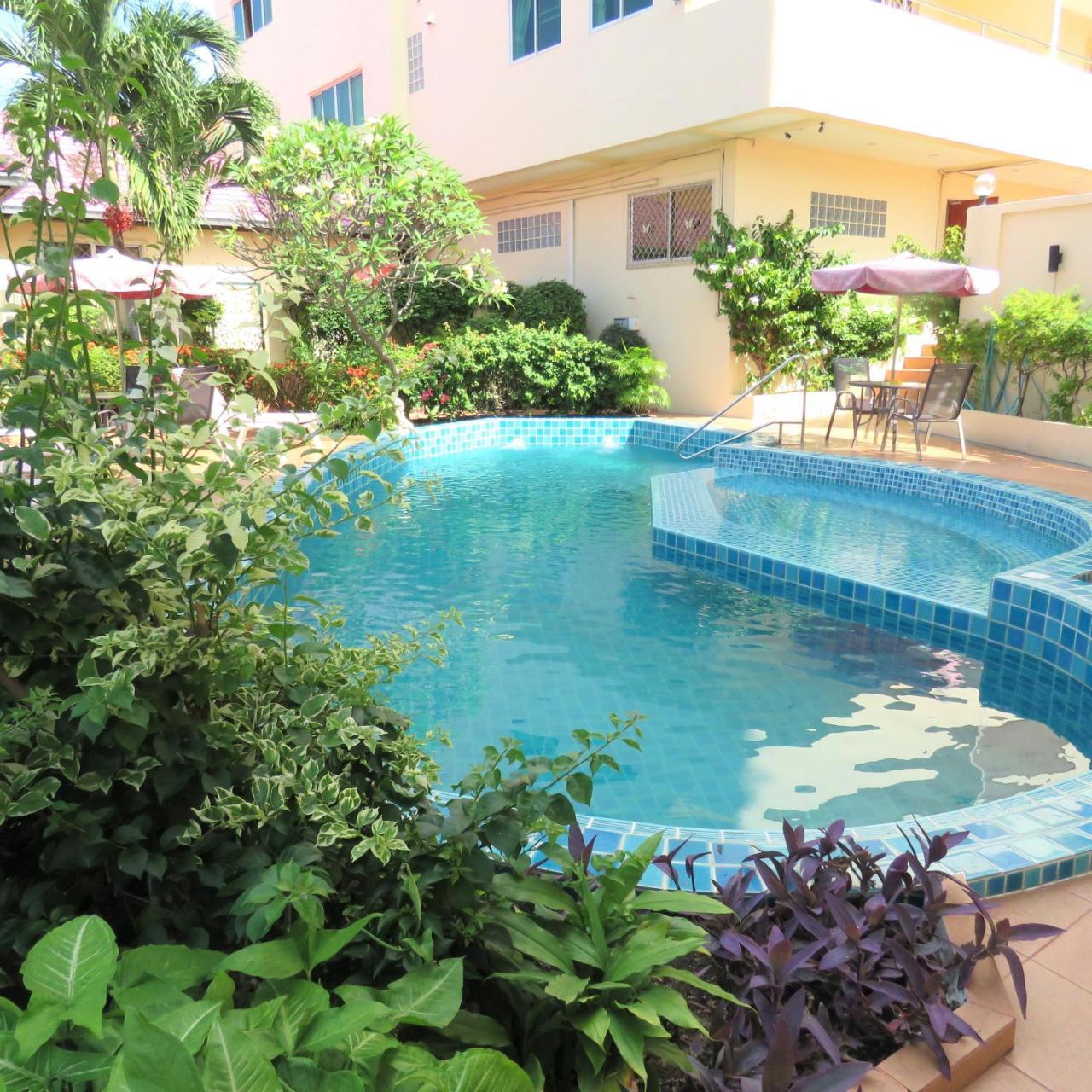 Butterfly Garden Boutique Residences Large Luxury Apts And Villas A Lifetsyle Destination By Neang, Everything You Need All Right Here 1-3 Bedrooms 110 To 190 Sq Mtrs, 2 Full Bathrooms, Rain Shower, Spa Bath, Bbq, Free Wifi, Staff 24-7, Close To Beac Pattaya Exteriér fotografie