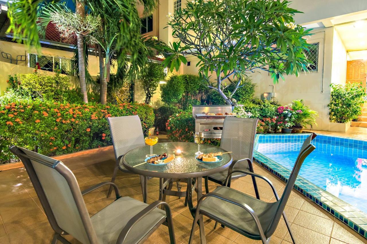 Butterfly Garden Boutique Residences Large Luxury Apts And Villas A Lifetsyle Destination By Neang, Everything You Need All Right Here 1-3 Bedrooms 110 To 190 Sq Mtrs, 2 Full Bathrooms, Rain Shower, Spa Bath, Bbq, Free Wifi, Staff 24-7, Close To Beac Pattaya Exteriér fotografie